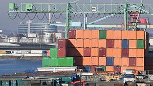 Deutschlands Exporteure haben nach dem D&auml;mpfer zu Jahresbeginn im Februar wieder bessere Gesch&auml;fte gemacht. (Archivbild)