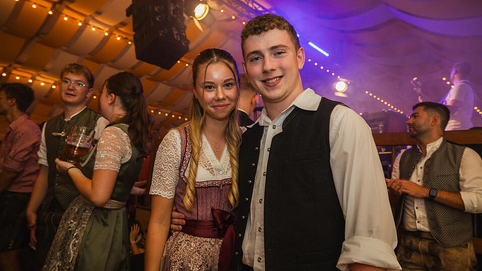 Die Partybilder vom Donnerstag, 15. August, aus dem Festzelt Nothaft. Die Partybilder vom Donnerstag, 15. August, aus dem Festzelt Nothaft.