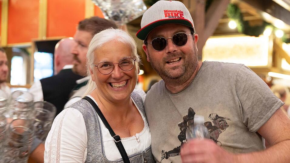 Die Partybilder vom Freitag, 7. August, aus dem Festzelt Krönner. Die Partybilder vom Freitag, 7. August, aus dem Festzelt Krönner.