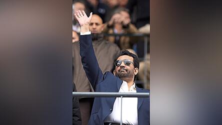 Scheich Abdullah Al Thani im Jahr 2012, als er noch eine Führungsrolle beim spanischen Fußballverein FC Málaga hatte - sein Sohn wurde jetzt am Airport in München festgenommen. Scheich Abdullah Al Thani im Jahr 2012, als er noch eine Führungsrolle beim spanischen Fußballverein FC Málaga hatte - sein Sohn wurde jetzt am Airport in München festgenommen.