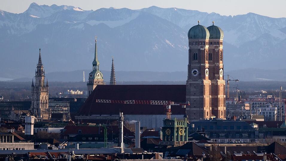 Metropolen wie M&uuml;nchen bieten viele Jobm&ouml;glichkeiten, aber das Wohnen dort ist teuer.