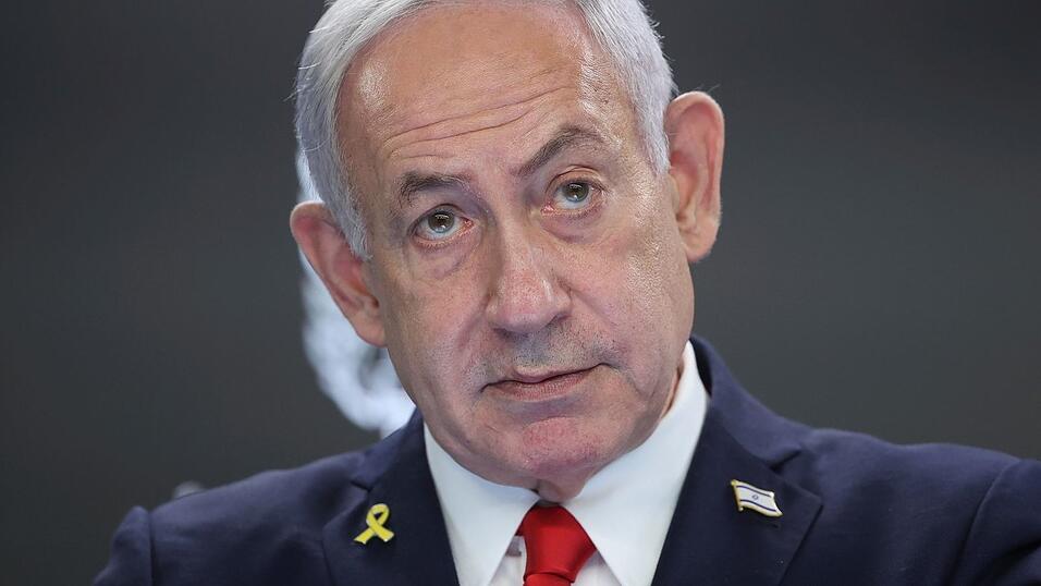 Israels Premier hält an seinen Bedingungen für ein Ende des Krieges fest. (Archivbild)