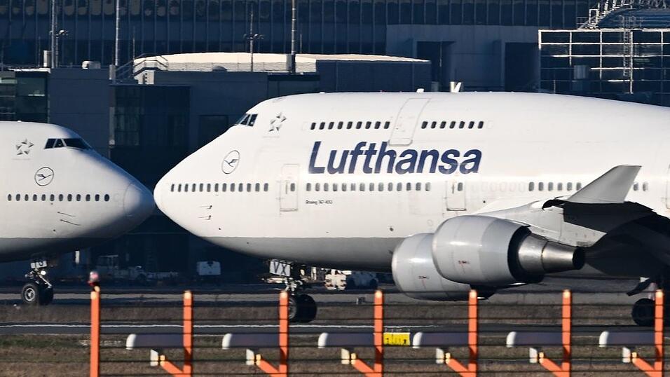 Die Boeing 747 hatte mehr als 350 Passagiere an Bord. (Symbolbild) Die Boeing 747 hatte mehr als 350 Passagiere an Bord. (Symbolbild)
