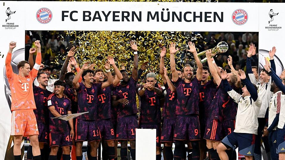 Der FC Bayern München sicherte sich mit dem Franz-Beckenbauer-Supercup den ersten Titel der Saison. Der FC Bayern München sicherte sich mit dem Franz-Beckenbauer-Supercup den ersten Titel der Saison.