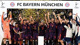 Der FC Bayern M&uuml;nchen sicherte sich mit dem Franz-Beckenbauer-Supercup den ersten Titel der Saison.