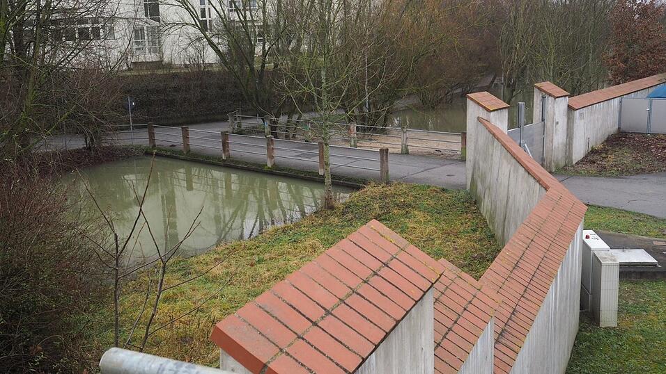 In Straubing trat die Donau &uuml;ber die Ufer.