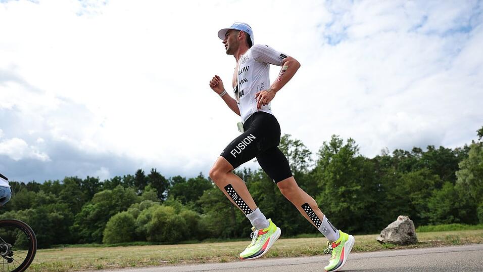 Erneut Schnellster in Roth: Triathlon-Profi Sam Laidlow. Erneut Schnellster in Roth: Triathlon-Profi Sam Laidlow.