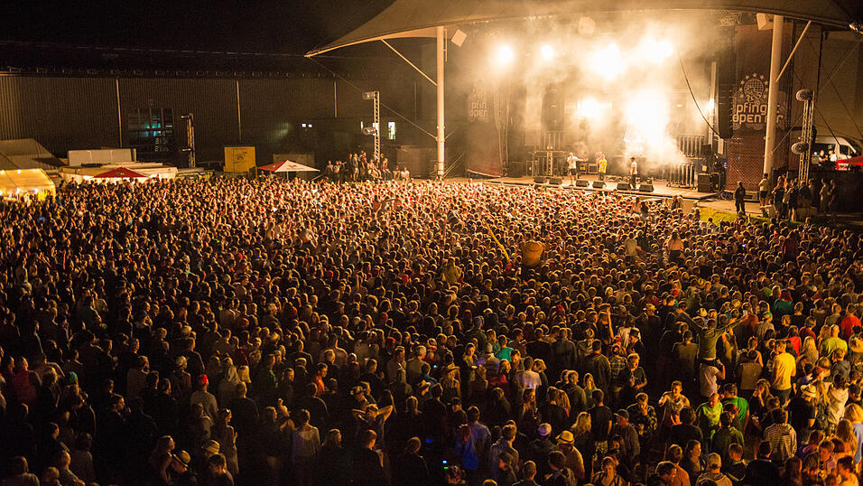 Bilder vom Samstagabend vom POA. Foto: Ulli Scharrer Bilder vom Samstagabend vom POA. Foto: Ulli Scharrer
