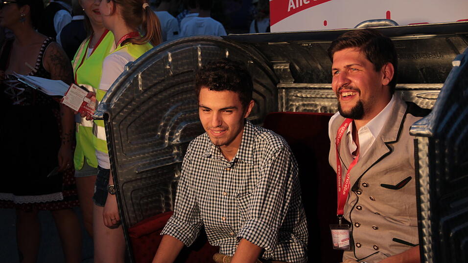 Schnappsch&uuml;sse von der Single-Couch aufgenommen am Samstag 8. August (Foto: Paul Przybilla)