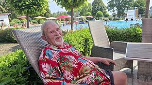 Walter Gassenhuber ist mit 94 der wohl &auml;lteste Badegast.