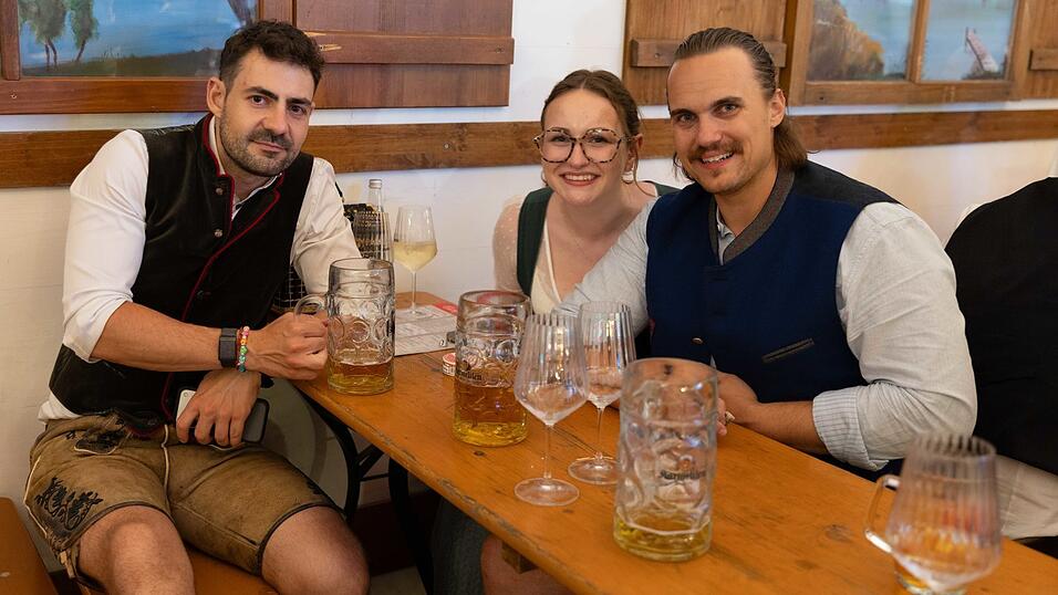 Die Partybilder vom Freitag, 7. August, aus dem Festzelt Greindl. Die Partybilder vom Freitag, 7. August, aus dem Festzelt Greindl.