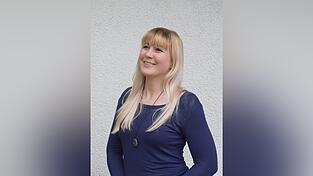 Aufgewachsen in Oberfranken zog es Kati Auerswald für ihr Studium nach Regensburg. Nun geht es hinaus in die Welt. Aufgewachsen in Oberfranken zog es Kati Auerswald für ihr Studium nach Regensburg. Nun geht es hinaus in die Welt.