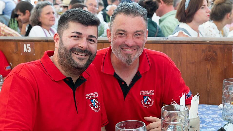 Die Partybilder vom Montag, 10. August, aus dem Festzelt Wenisch. Die Partybilder vom Montag, 10. August, aus dem Festzelt Wenisch.