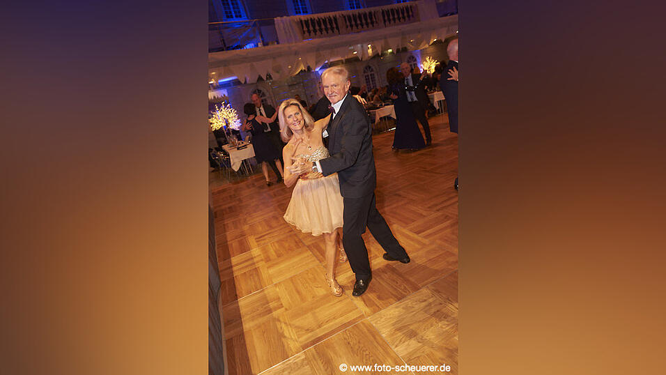 Feiern k&ouml;nnen sie, die Wirtschaftsjunioren - hier ist der Beweis!