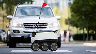 Solche Lieferroboter des Unternehmens Starship Technologies wurden auch in Deutschland bereits getestet. (Symbolbild) Solche Lieferroboter des Unternehmens Starship Technologies wurden auch in Deutschland bereits getestet. (Symbolbild)