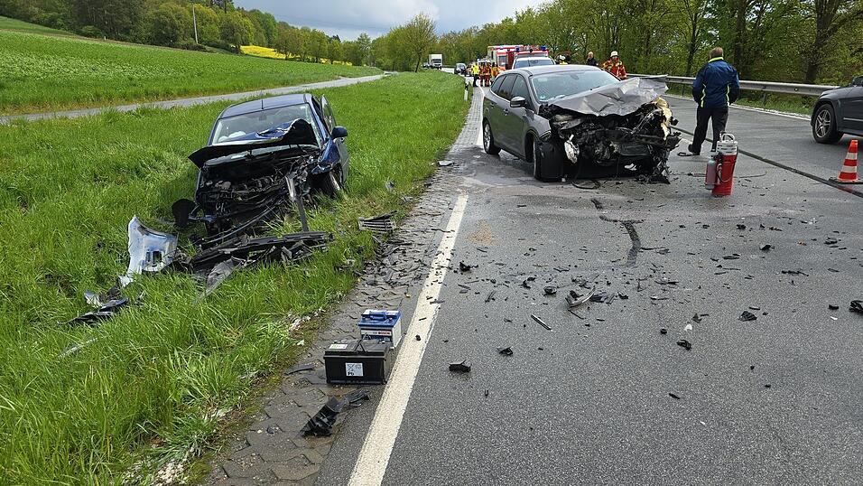 Vermutlich durch Graupelschauer kam es zum Unfall bei Mariaort Vermutlich durch Graupelschauer kam es zum Unfall bei Mariaort