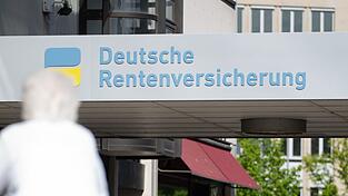 Ein &laquo;Bild&raquo;-Bericht &uuml;ber angebliche Vorschl&auml;ge f&uuml;r eine Anhebung des Renteneintrittsalters auf 70 Jahre l&ouml;st in Berlin Wirbel aus. (Symbolbild)