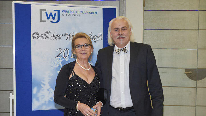 Feiern k&ouml;nnen sie, die Wirtschaftsjunioren - hier ist der Beweis!