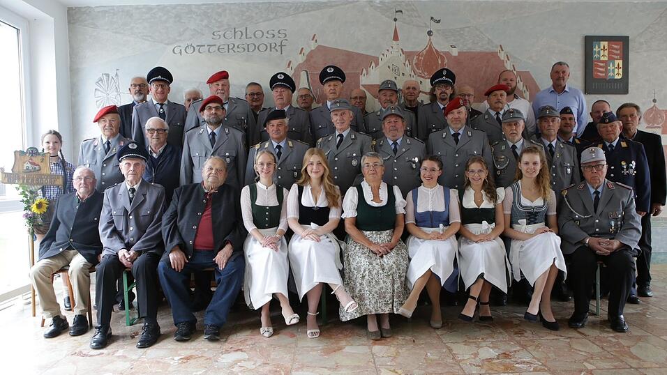 Der Verein bereitet sich auf das Gründungsjubiläum vor. Der Verein bereitet sich auf das Gründungsjubiläum vor.