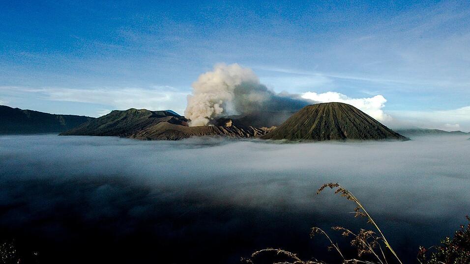 Ein Besuch am Bromo ist eine der schönsten Naturerfahrungen in Indonesien. (Archivbild) Ein Besuch am Bromo ist eine der schönsten Naturerfahrungen in Indonesien. (Archivbild)