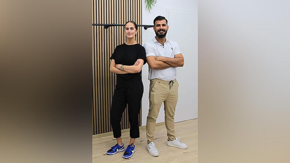 Dalya und Haswar Salihi führen den Salon 'By Saly'.