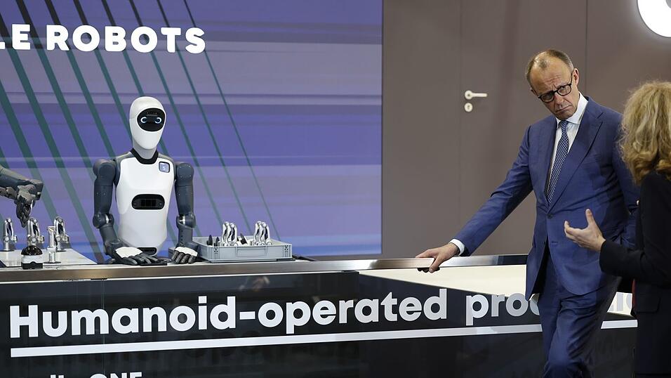 Eigentlich sollten die beiden Staatsoberh&auml;upter den Kanzlerrundgang gemeinsam durchlaufen.