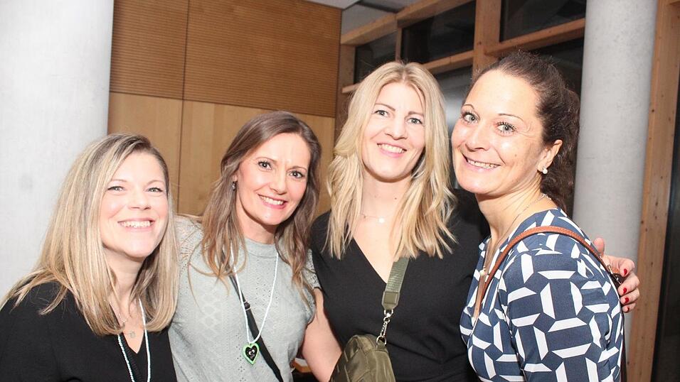 Auf der Eskara &Uuml;30-Party in Essenbach war wieder viel los.