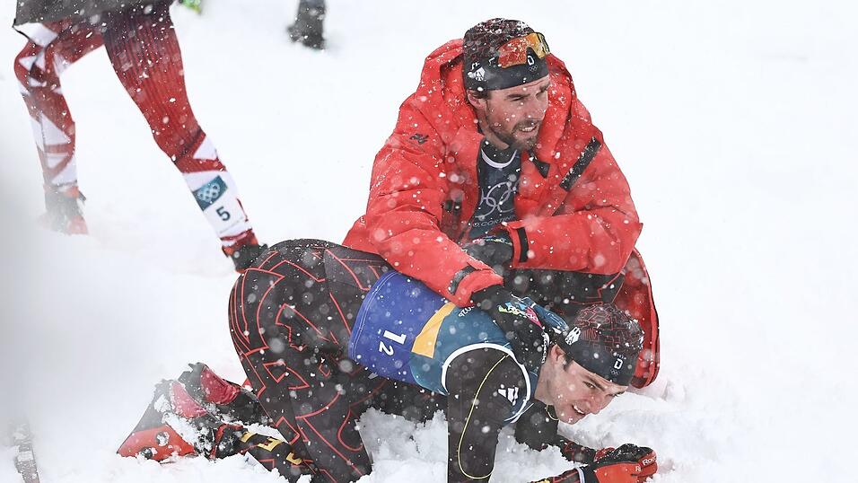 Nach dem Olympia-Teamsprint 2026 war Johannes Rydzek als Tr&ouml;ster gefragt. (Archivbild)