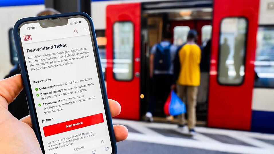 Das Deutschlandticket kostet ab kommendem Jahr 66,80 Euro. (Archivbild) Das Deutschlandticket kostet ab kommendem Jahr 66,80 Euro. (Archivbild)