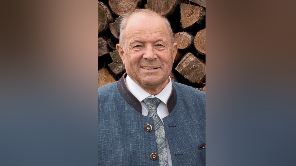 Paul Bauer starb im Alter von 70 Jahren. Paul Bauer starb im Alter von 70 Jahren.