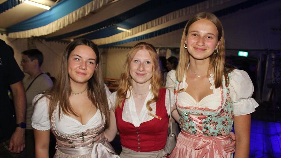 Zur Musik von Headless wurde ausgelassen gefeiert.