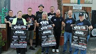 Die Mitglieder des Mosh-Clubs Kolmberg freuen sich auf möglichst viele Besucher.