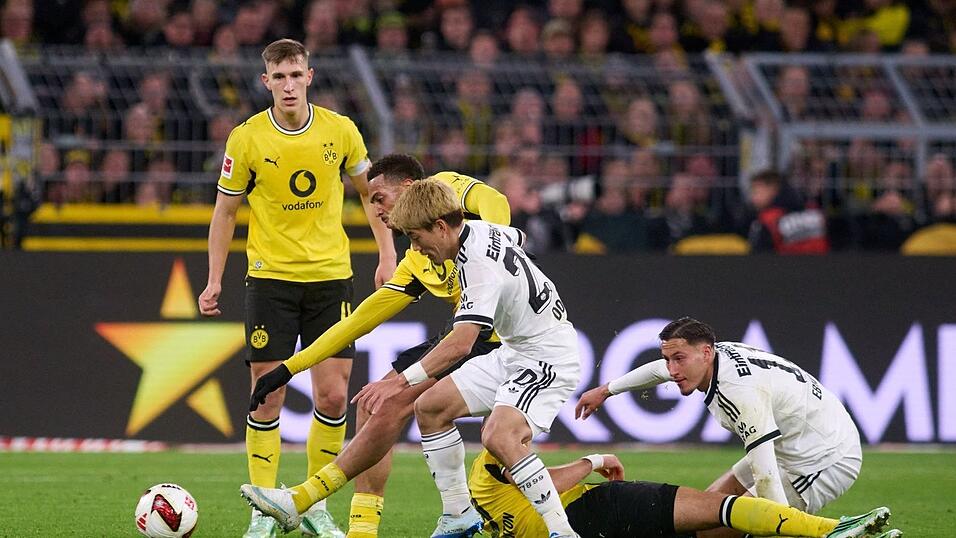 Borussia Dortmund und Eintracht Frankfurt lieferten sich am Samstagabend ein intensives Traditionsduell. Borussia Dortmund und Eintracht Frankfurt lieferten sich am Samstagabend ein intensives Traditionsduell.