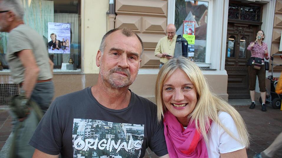 Viele Landshuter genossen ihren Freitagabend auf dem Bismarckplatzfest.