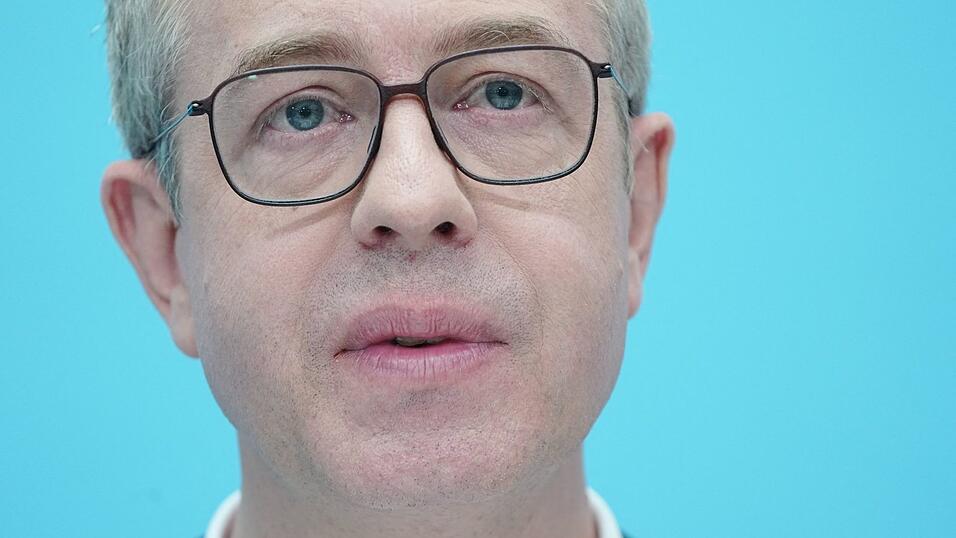 CDU-Landeschef Evers kritisiert das rot-grün-rote Sondierungspapier. (Archivbild) CDU-Landeschef Evers kritisiert das rot-grün-rote Sondierungspapier. (Archivbild)