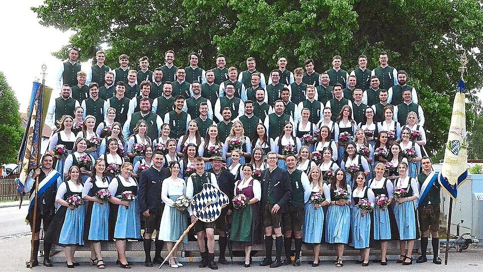 Der Burschenverein Moosham hatte wahrlich ein &bdquo;Hammerfest&ldquo; organisiert.