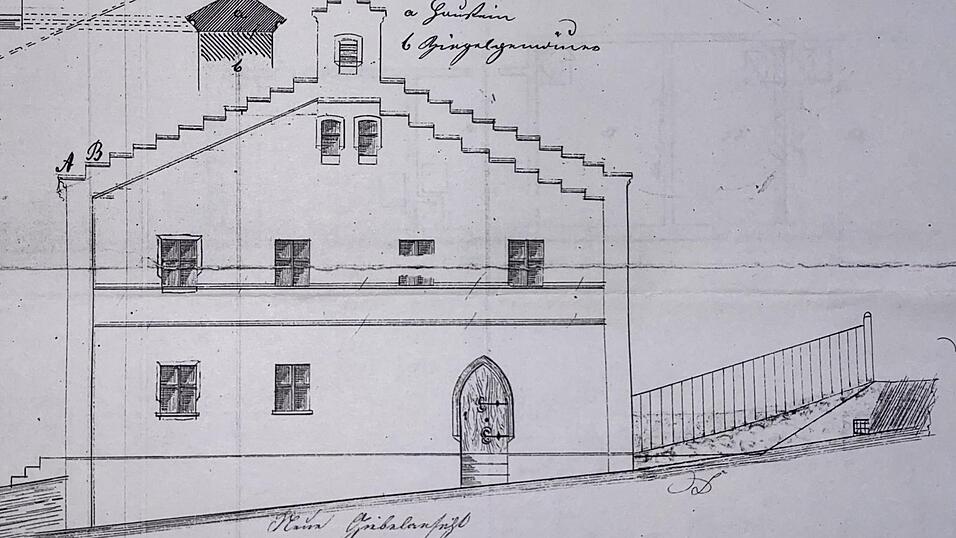 Der Neubau des Spitalgebäudes in Kötzting nach dem Marktbrand am 3. Juni 1867 wurde nicht verwirklicht. Der Neubau des Spitalgebäudes in Kötzting nach dem Marktbrand am 3. Juni 1867 wurde nicht verwirklicht.