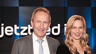 Die Moderatoren Tilmann Schöberl und Franziska Eder.