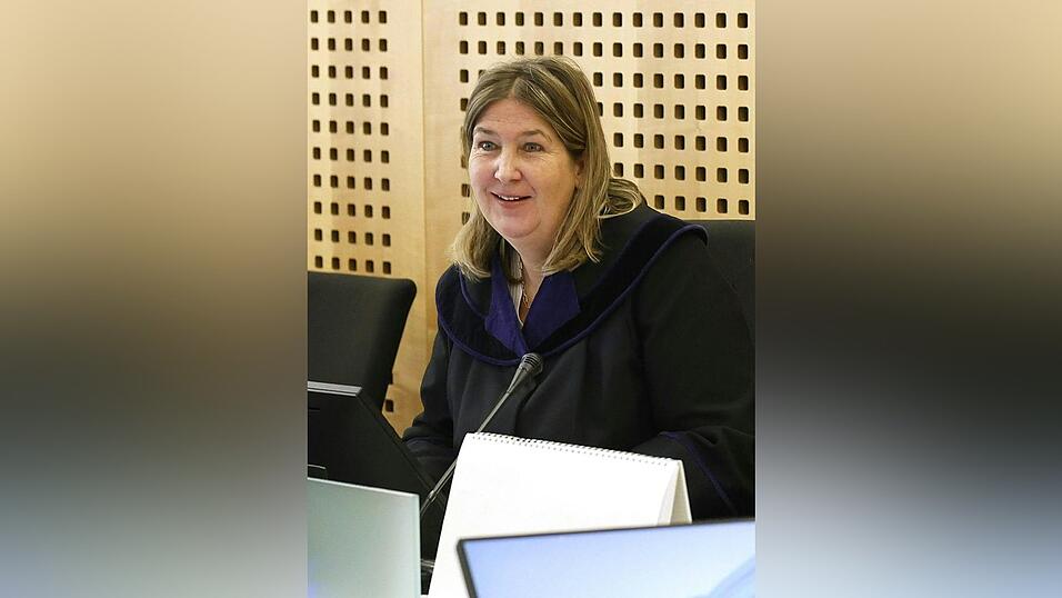 Die Richterin urteilte strikt nach rechtlichen Kriterien. Ethische Fragen blieben außen vor. Die Richterin urteilte strikt nach rechtlichen Kriterien. Ethische Fragen blieben außen vor.