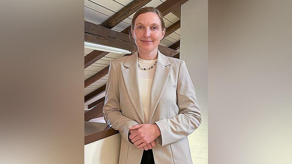 Im Landkreis Cham daheim, die Welt im Blick: Professor Dr. Gerlinde Groitl. Im Landkreis Cham daheim, die Welt im Blick: Professor Dr. Gerlinde Groitl.