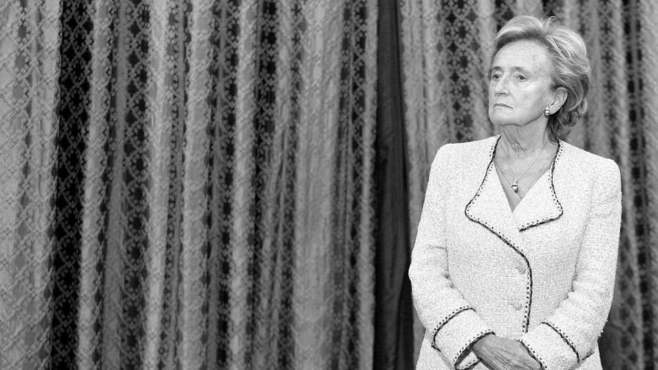 Bernadette Chirac ist am Freitagabend im Alter von 93 Jahren gestorben. (Archivbild) Bernadette Chirac ist am Freitagabend im Alter von 93 Jahren gestorben. (Archivbild)