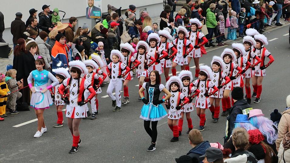 Die schönsten Bilder von den Faschingsumzügen in Bogen aus den vergangenen Jahren Die schönsten Bilder von den Faschingsumzügen in Bogen aus den vergangenen Jahren