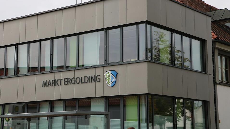 Die Marktgemeinde muss mit deutlich weniger Steuereinnahmen zurechtkommen. Die Marktgemeinde muss mit deutlich weniger Steuereinnahmen zurechtkommen.