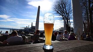 In Oberbayern schlüpft die Weißbierbrauerei Hopf jetzt unter das Dach der Tegernseer Brauerei. (Symbolbild)