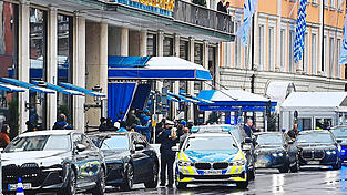 Auf der Münchner Sicherheitskonferenz wird über aktuelle Außen-, Sicherheits- und Verteidigungspolitik debattiert. Auf der Münchner Sicherheitskonferenz wird über aktuelle Außen-, Sicherheits- und Verteidigungspolitik debattiert.