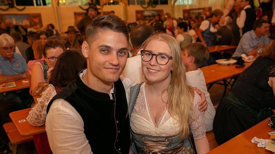 Die Partybilder vom Freitag, 12. August 2022, aus dem Festzelt Greindl.