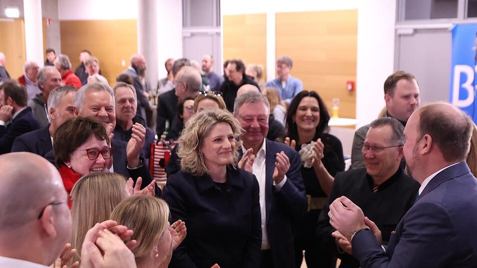 Astrid Freudenstein lag weit vor allen anderen OB-Kandidaten - und muss doch in die Stichwahl.