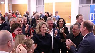 Astrid Freudenstein lag weit vor allen anderen OB-Kandidaten - und muss doch in die Stichwahl.