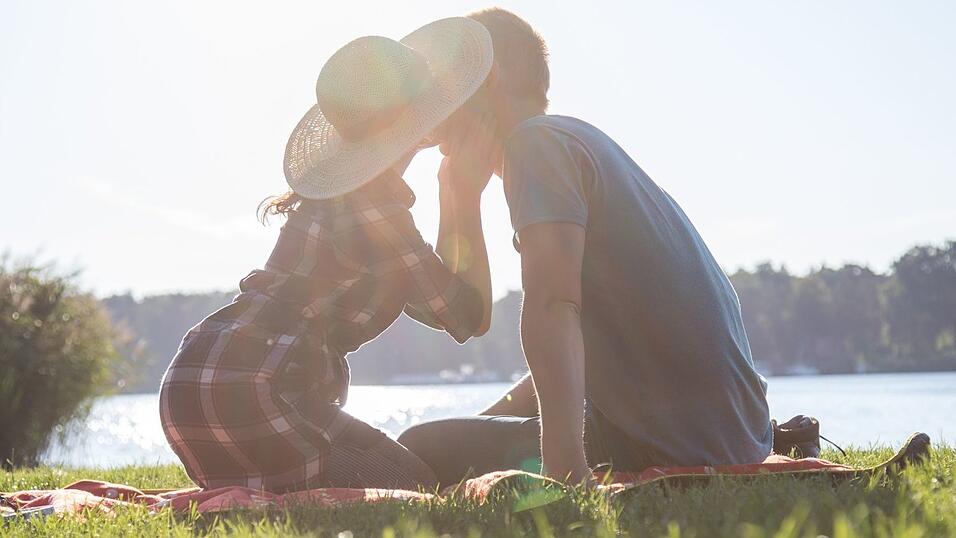 Harmonischer Urlaub: Als Paar ist es wichtig, die richtige Balance zu finden. Harmonischer Urlaub: Als Paar ist es wichtig, die richtige Balance zu finden.
