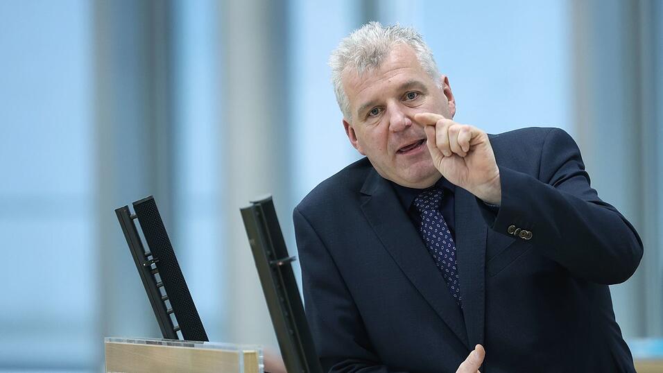 In der Diskussion um Interessenkonflikte bei Anstellungen in der Politik ger&auml;t auch der Fraktionschef der CDU in Sachsen-Anhalt, Guido Heuer, in den Fokus. (Archivbild)